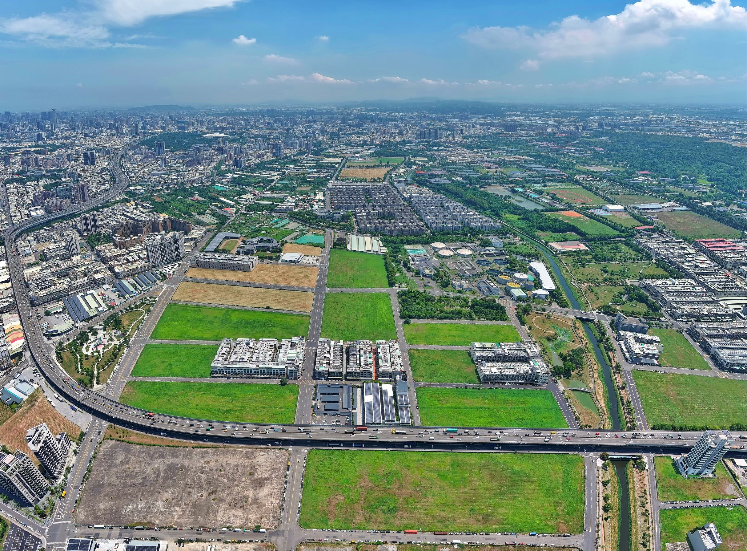 圖3 遷村安置地現況空拍圖1