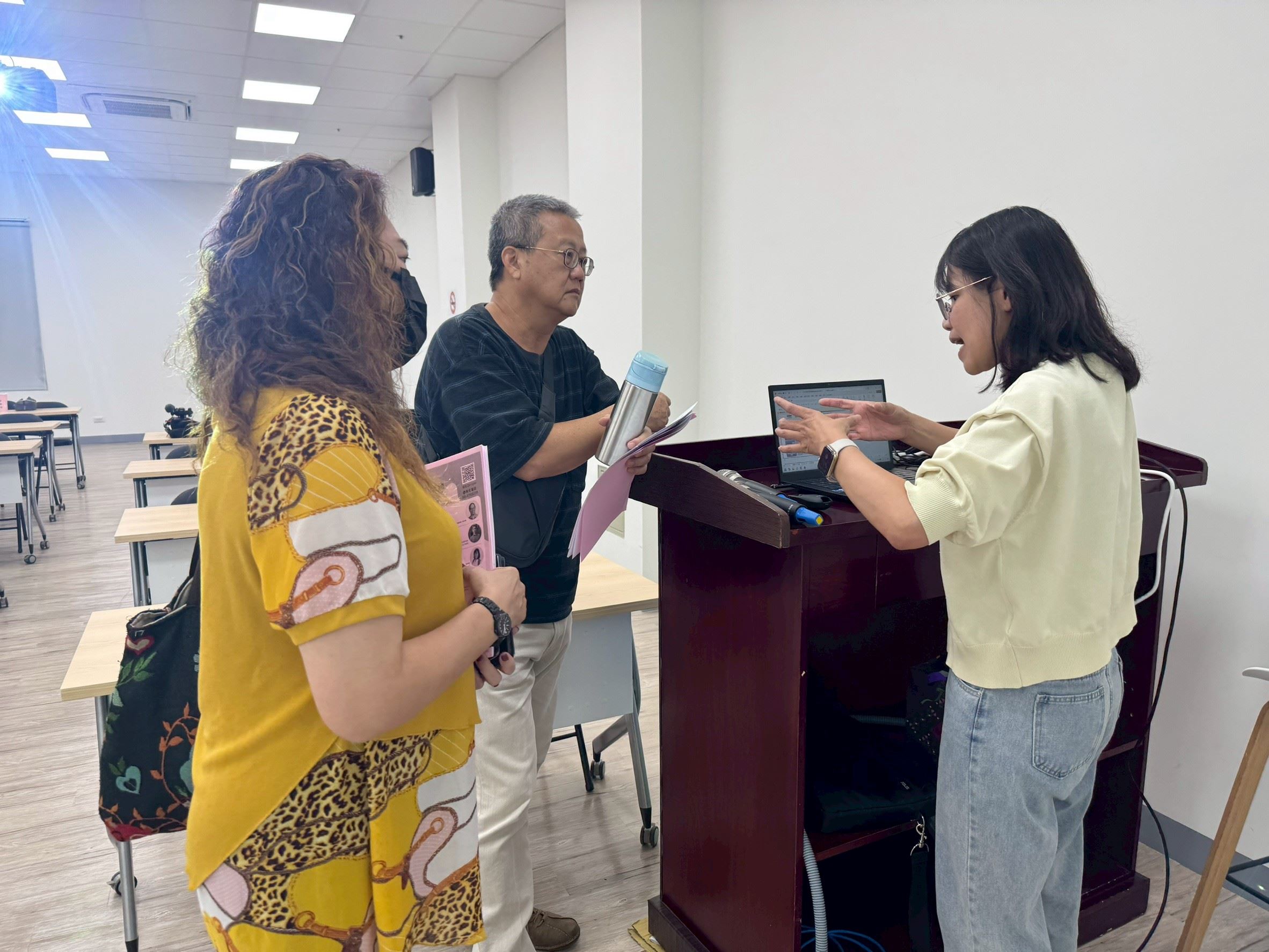 圖五 都更教育講習實況照片