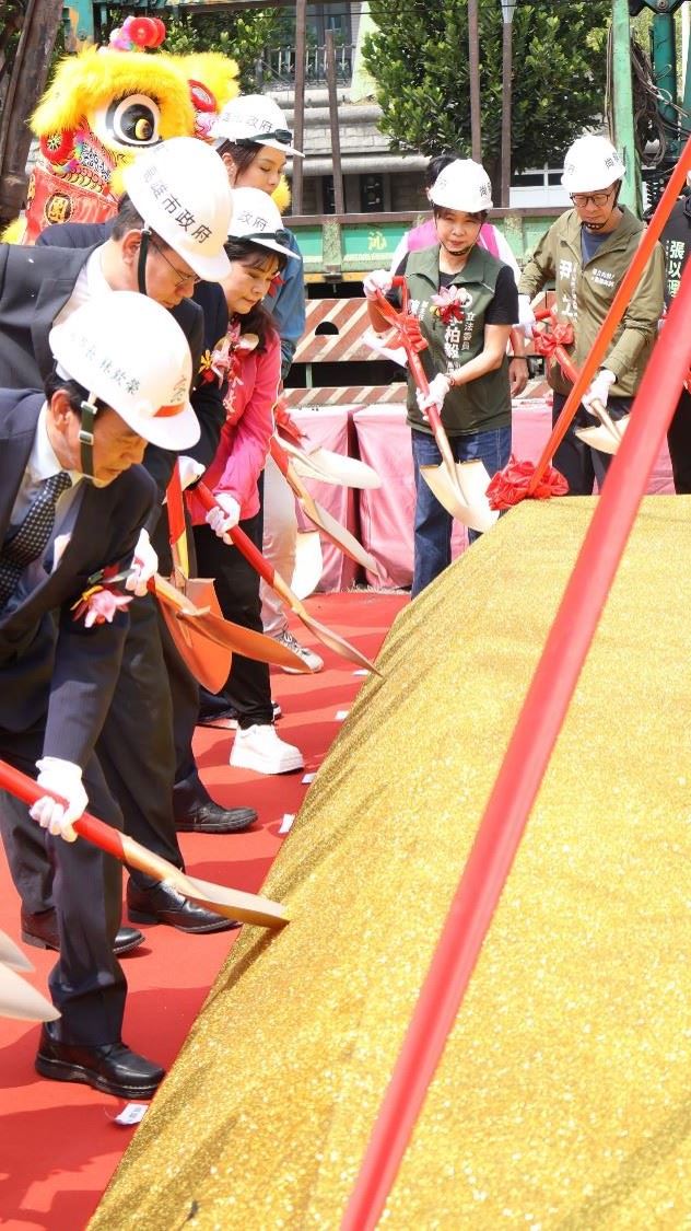 圖三 機20公園動土動鏟儀式v1