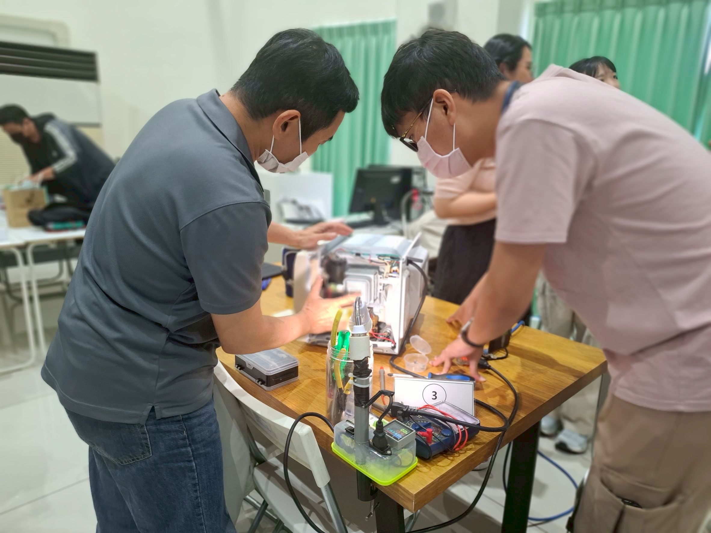 圖2. 維修代替購買-小家電維修工作坊
