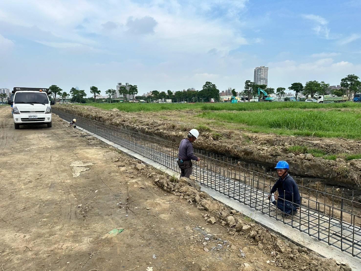 圖1_大林蒲遷村進度穩健推進　安置地街廓道路成型